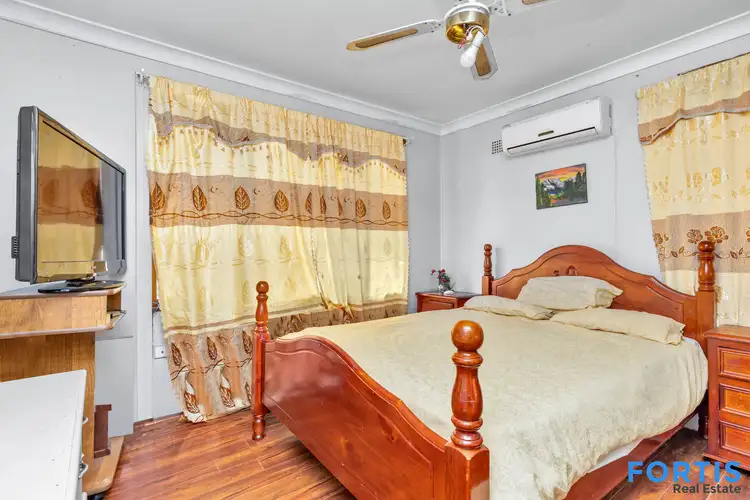 Seventh view of Homely house listing, 4 Pinang Place, Whalan NSW 2770
