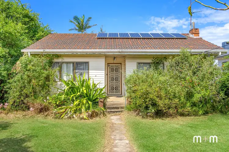 11 Cassell Avenue, Towradgi NSW 2518