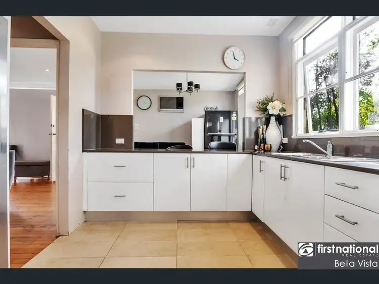 16 Cornock Avenue, Toongabbie NSW 2146