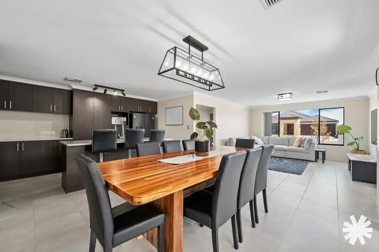 12 Varazze Way, Piara Waters WA 6112