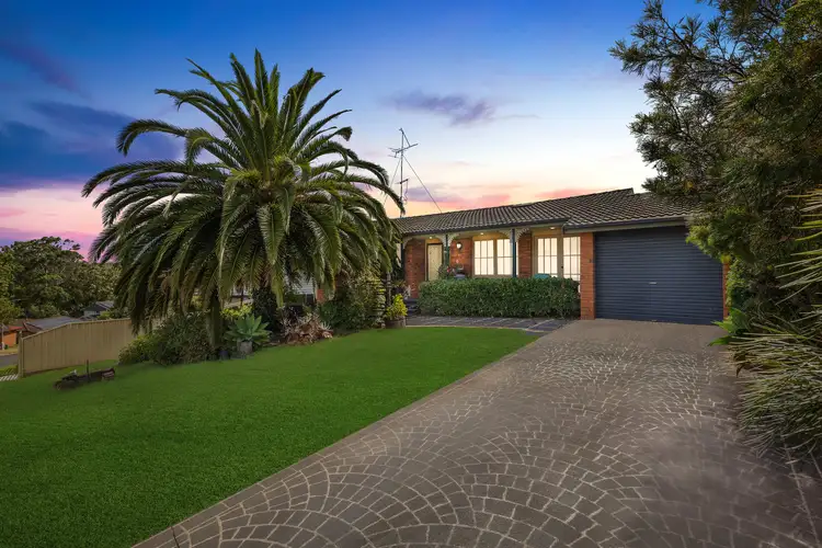 15 Micawber Street, Ambarvale NSW 2560