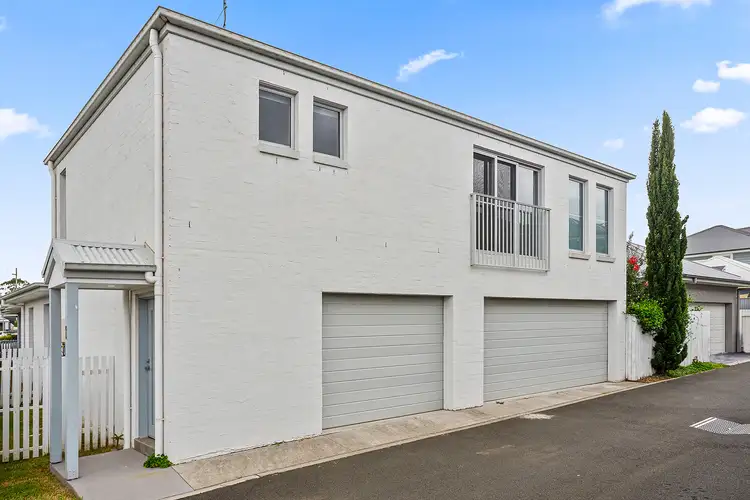 18 Toolijooa Street, Tullimbar NSW 2527