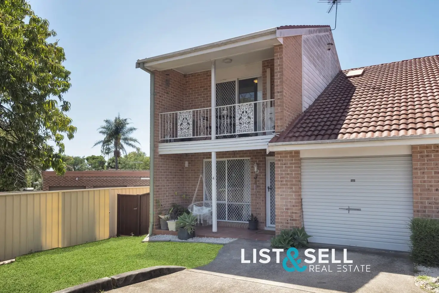 Main view of Homely townhouse listing, 4/12 Parliament Road, Macquarie Fields NSW 2564