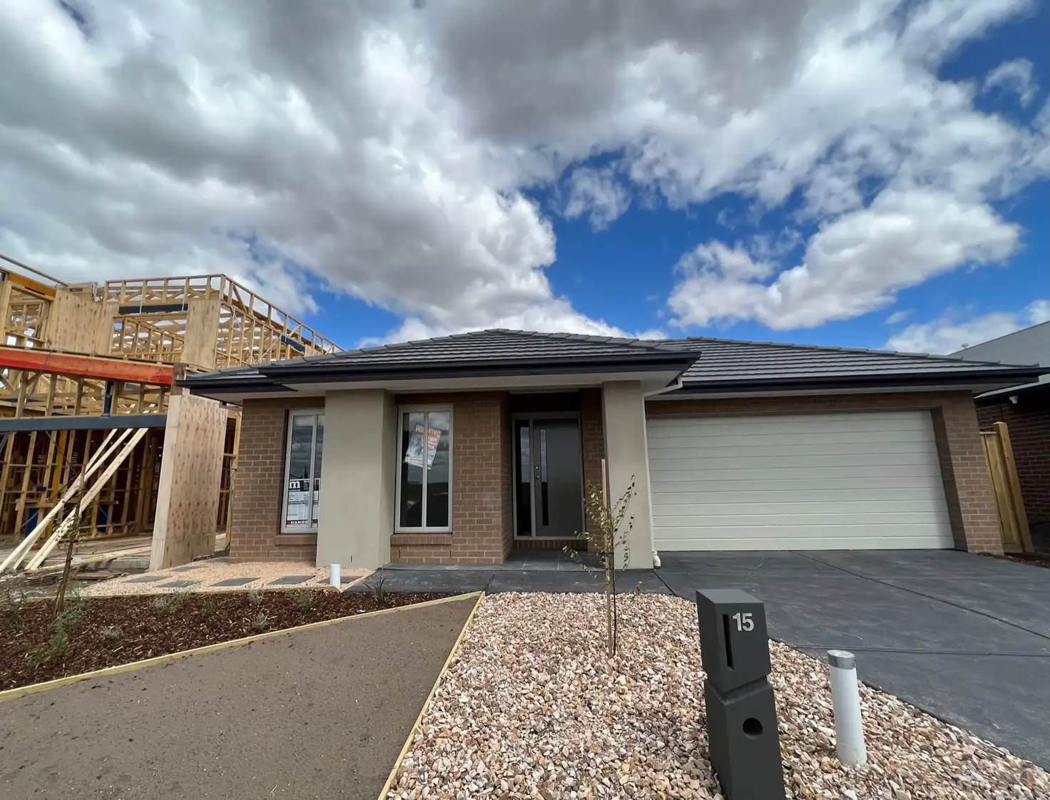 Main view of Homely house listing, 15 Tulla Circuit, Burnside VIC 3023