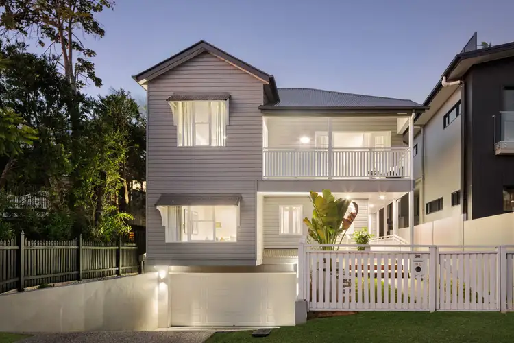95 Elliott Street, Hawthorne QLD 4171