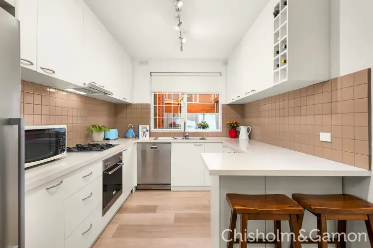 2/14 Southey Street, Elwood VIC 3184