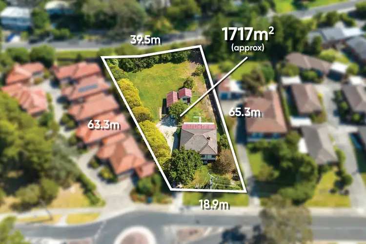 Second view of Homely house listing, 7 Francis Crescent, Ferntree Gully VIC 3156
