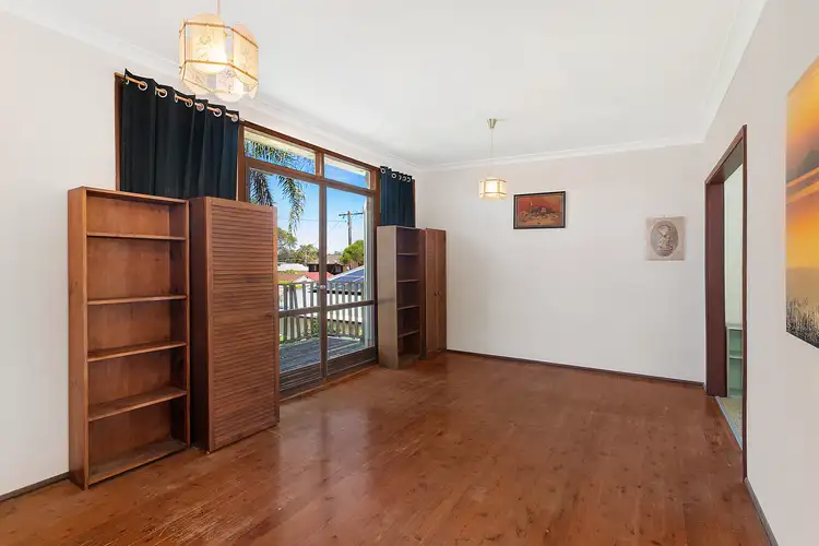 Sixth view of Homely house listing, 4 Fourth Avenue, Toukley NSW 2263