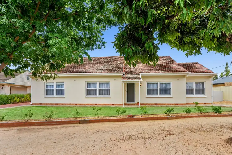 Second view of Homely house listing, 2 Second Street, Loxton SA 5333