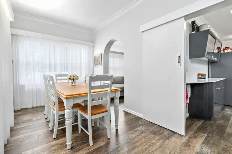 Fifth view of Homely house listing, 2 Second Street, Loxton SA 5333