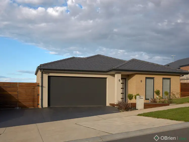 22 Wakeful Crescent, Drouin VIC 3818