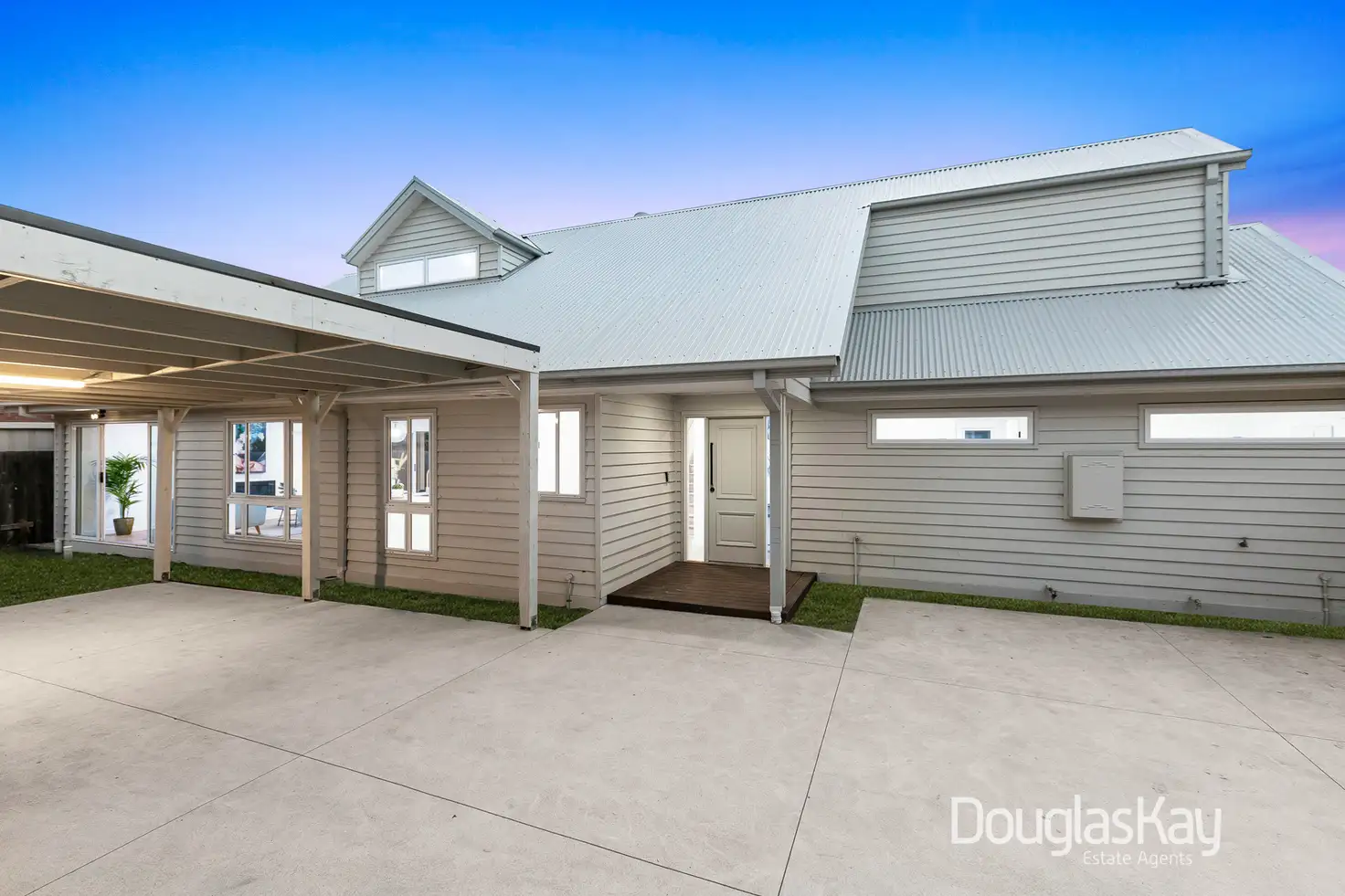 Main view of Homely house listing, 2/13 Drummartin Street, Albion VIC 3020