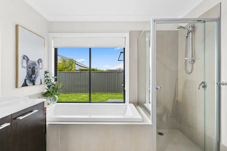 Fifth view of Homely house listing, 4 Polsson Street, Horsley NSW 2530