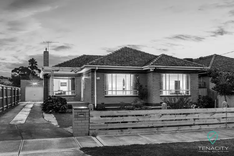 76 Lachlan Road, Sunshine West VIC 3020