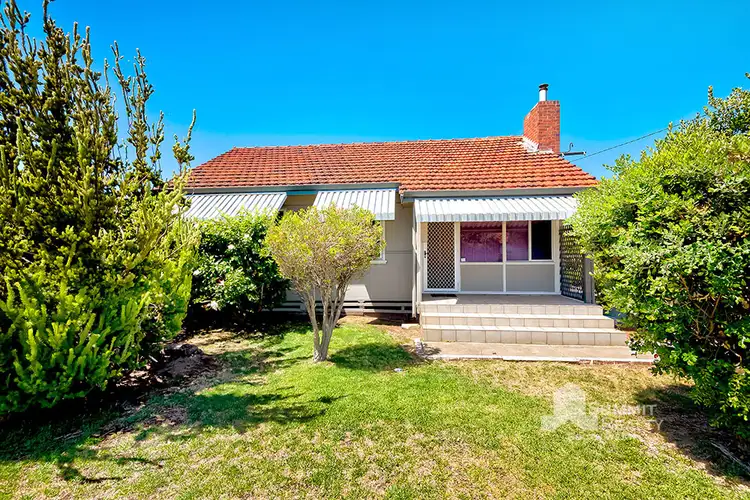 5 Nandup Street, Carey Park WA 6230