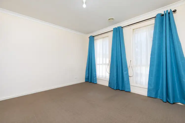 Second view of Homely house listing, 8 Spitfire Court, Mildura VIC 3500