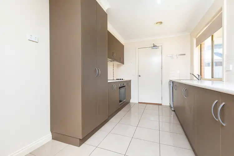 Fifth view of Homely house listing, 8 Spitfire Court, Mildura VIC 3500