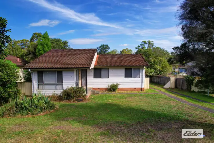 13 Deakin Crescent, Taree NSW 2430
