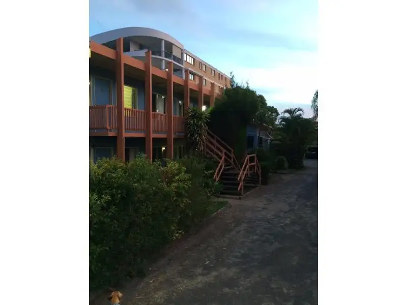 Main view of Homely unit listing, 2/384 Esplanade Esplanade, Torquay QLD 4655