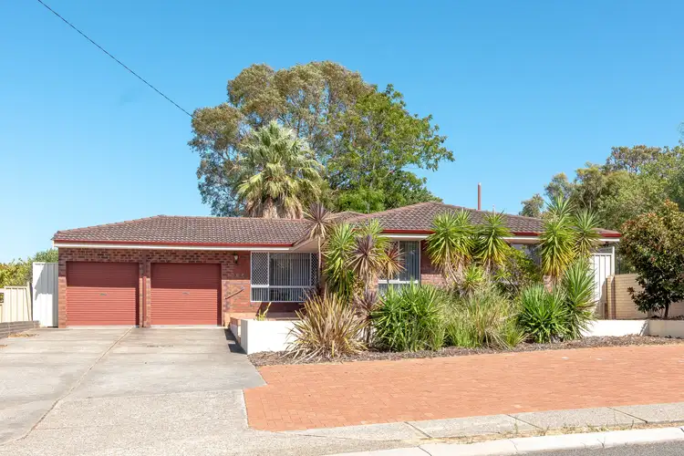 15 Gratwick Way, Koondoola WA 6064