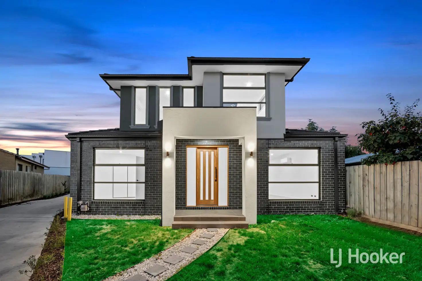 Main view of Homely unit listing, 1/3 Peach Court, Doveton VIC 3177