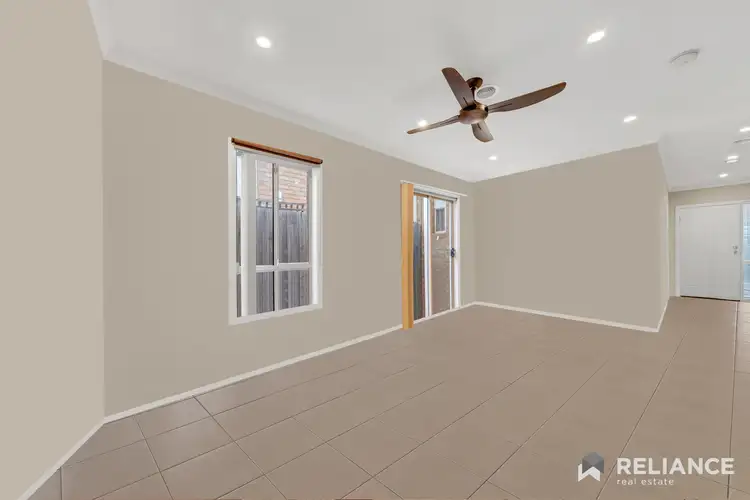 Sixth view of Homely unit listing, 1/4 Horseshoe Circuit, Truganina VIC 3029