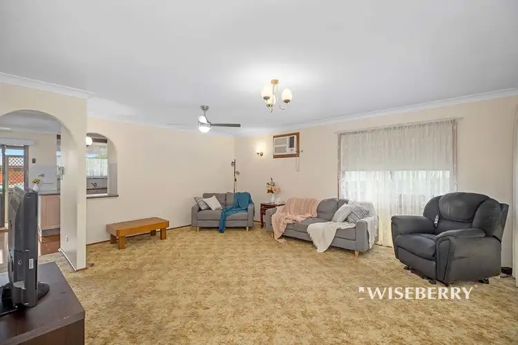 Fifth view of Homely house listing, 10 Greenway Avenue, Mannering Park NSW 2259