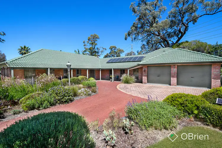 21-23 Russett Court, Frankston VIC 3199