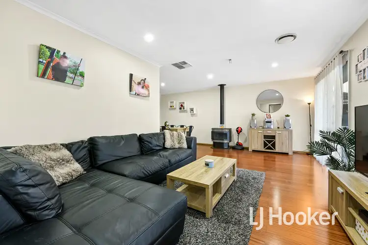 Fifth view of Homely house listing, 7 Cornell Place, Hampton Park VIC 3976
