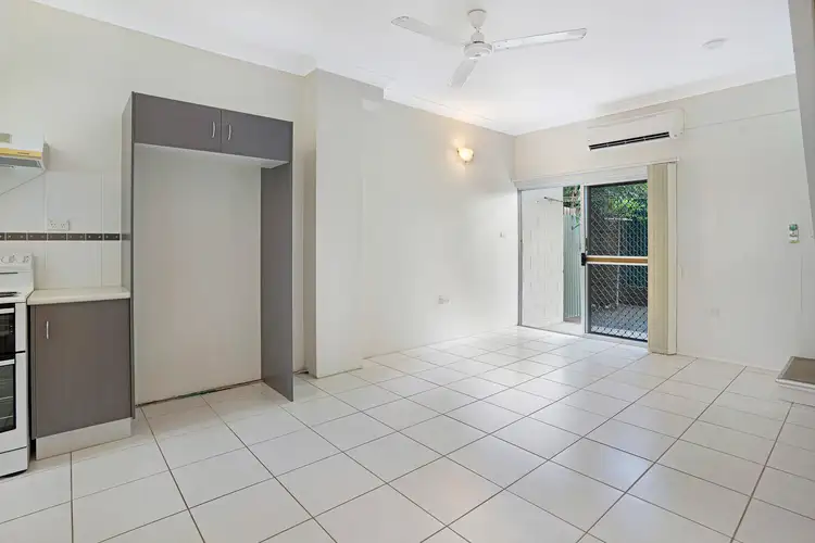 Fourth view of Homely unit listing, 2/10 Crathern Close, Edge Hill QLD 4870