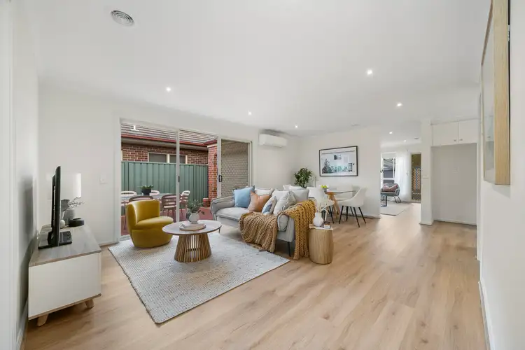Fourth view of Homely house listing, 33 Kyneton Circuit, Caroline Springs VIC 3023