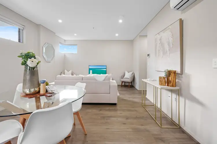 Fifth view of Homely apartment listing, 1/4-6 Linden Street, Toongabbie NSW 2146