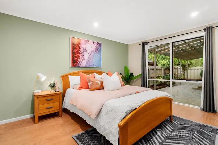 Sixth view of Homely house listing, 25 Dumfries Way, Wantirna VIC 3152