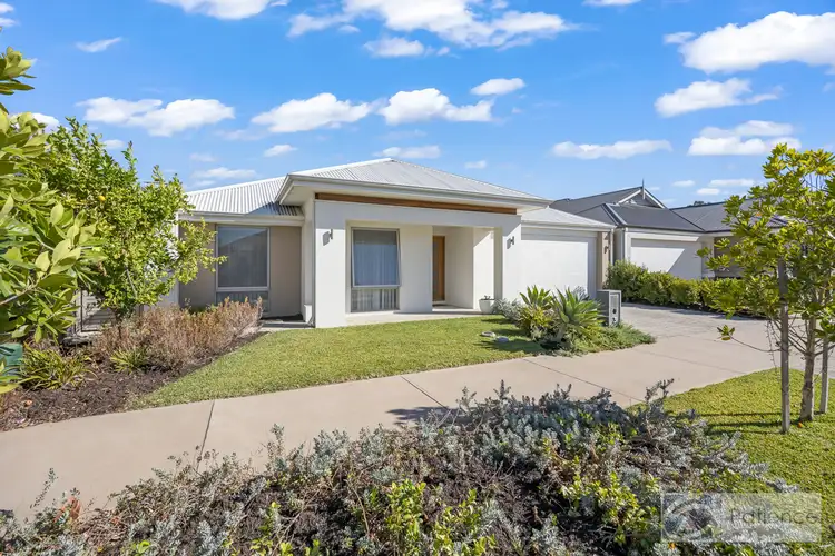 3 Denmark Loop, South Guildford WA 6055