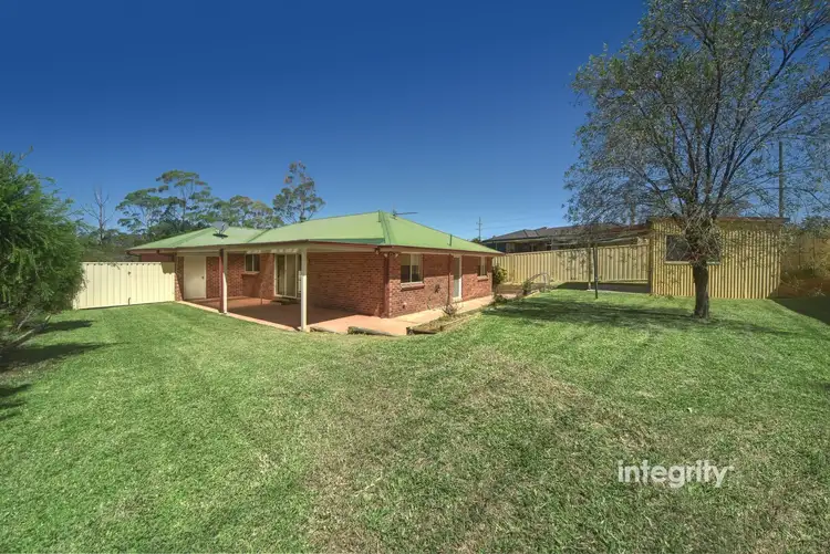 7 Olympic Drive, West Nowra NSW 2541
