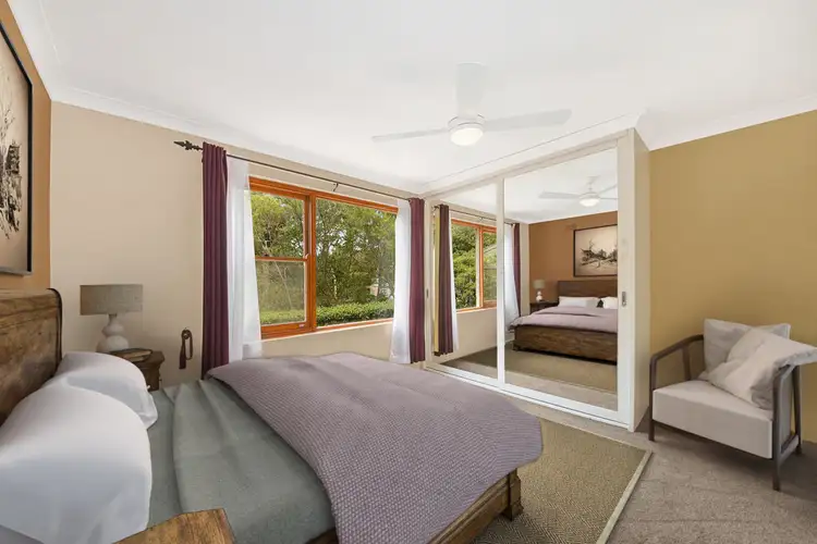 2/88 Burns Bay Road