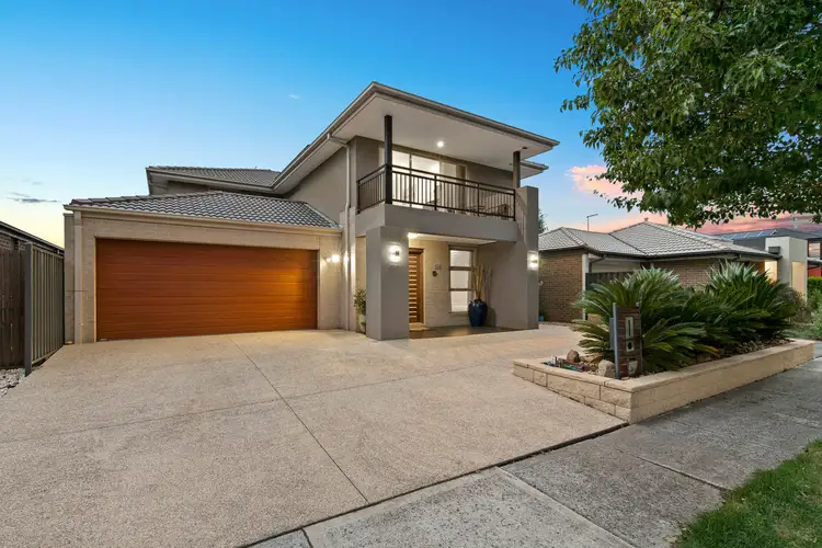 38 Pinebank Avenue