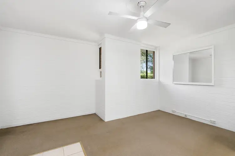 Third view of Homely studio listing, 9/45 Eggleston Crescent, Chifley ACT 2606