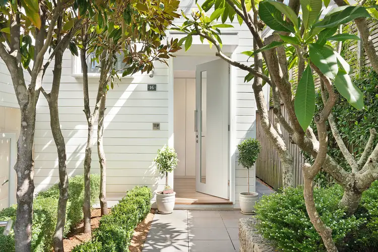 16 Bruce Street, Rozelle NSW 2039