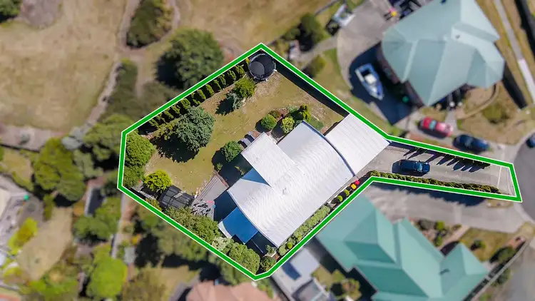 9 Van Gogh Court, Newnham TAS 7248