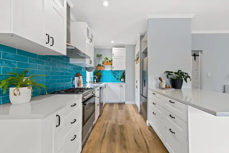 11 Tramway Crescent, Sheidow Park SA 5158