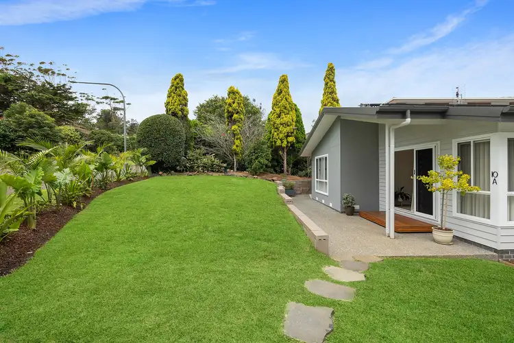 10a Bond Place, Mollymook Beach NSW 2539