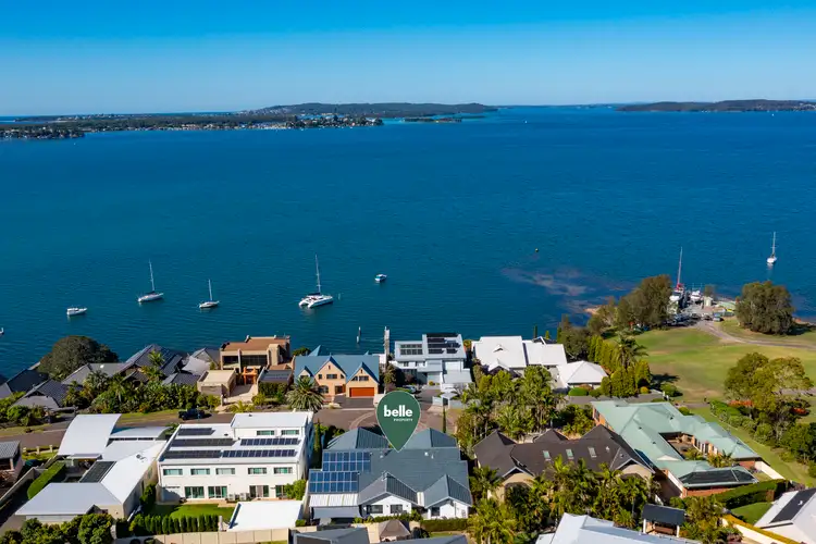 113 Ross Street, Belmont NSW 2280