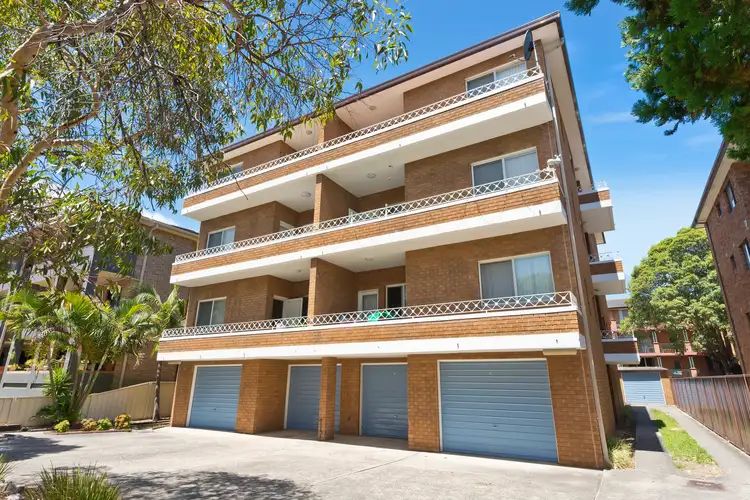 Main view of Homely apartment listing, 10/32 Queens Road, Brighton-Le-Sands NSW 2216