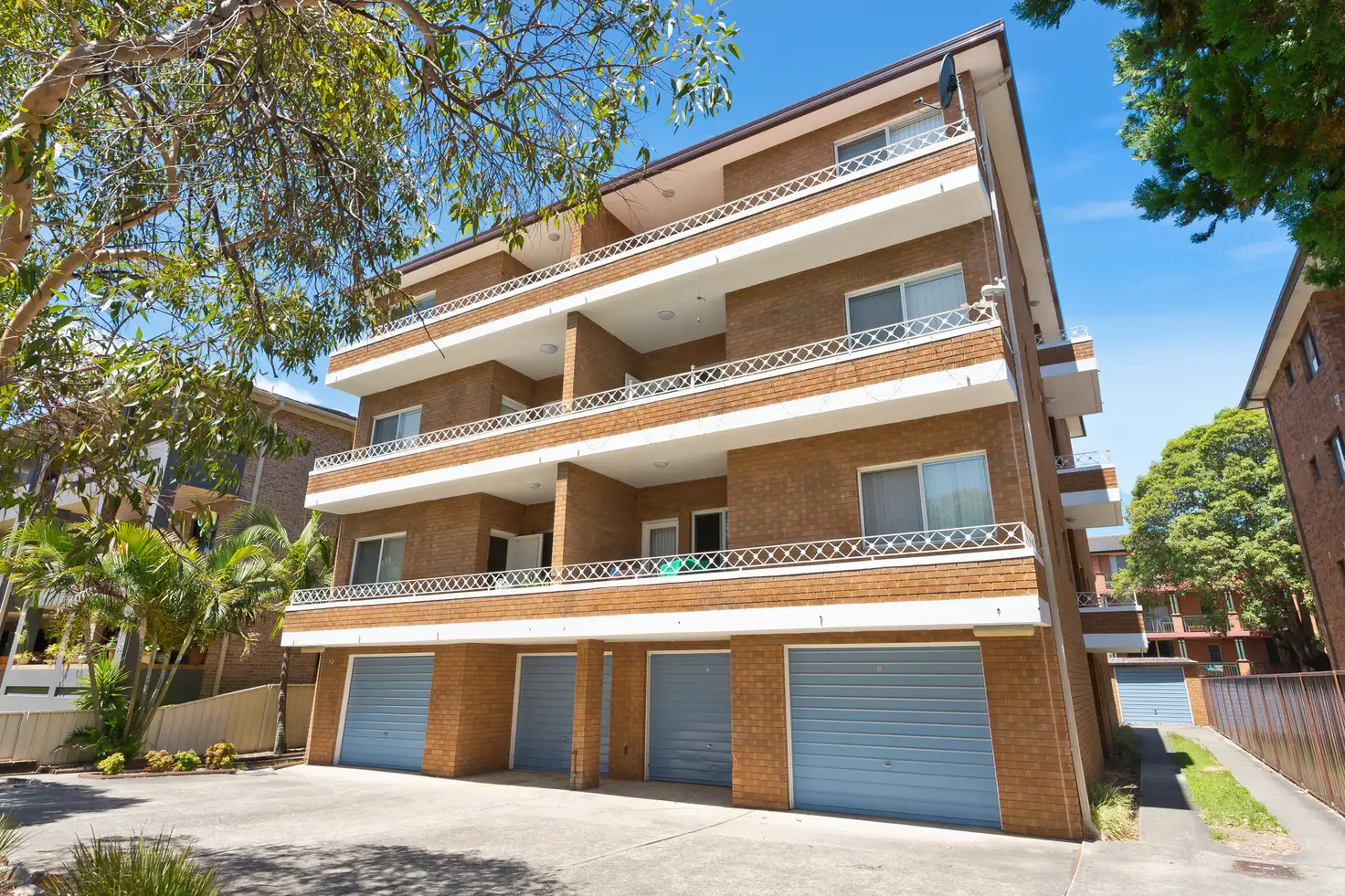 Main view of Homely apartment listing, 10/32 Queens Road, Brighton-Le-Sands NSW 2216