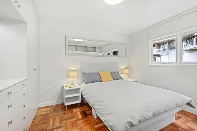 Fifth view of Homely apartment listing, 1/51 Roslyn Gardens, Elizabeth Bay NSW 2011