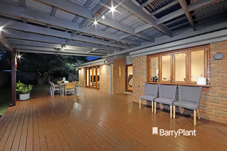 11 Laanecoorie Drive, Lysterfield VIC 3156