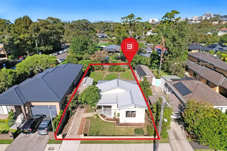 Fifth view of Homely house listing, 13 Railway Crescent, North Wollongong NSW 2500