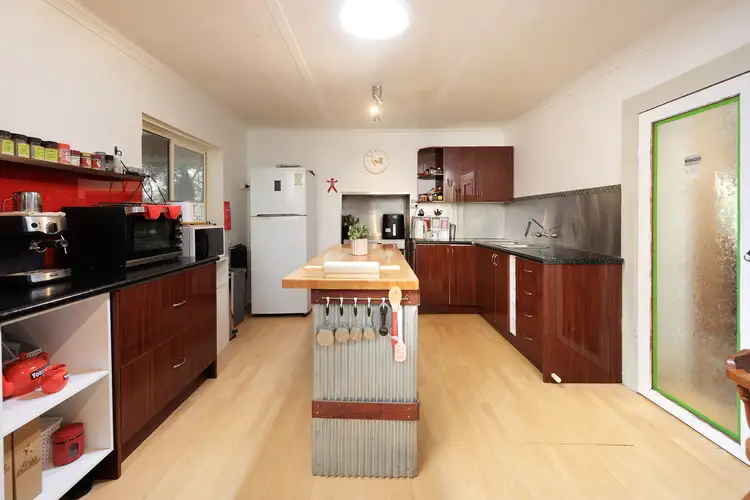 Fifth view of Homely house listing, 2 Beardmore Street, Bethanga VIC 3691