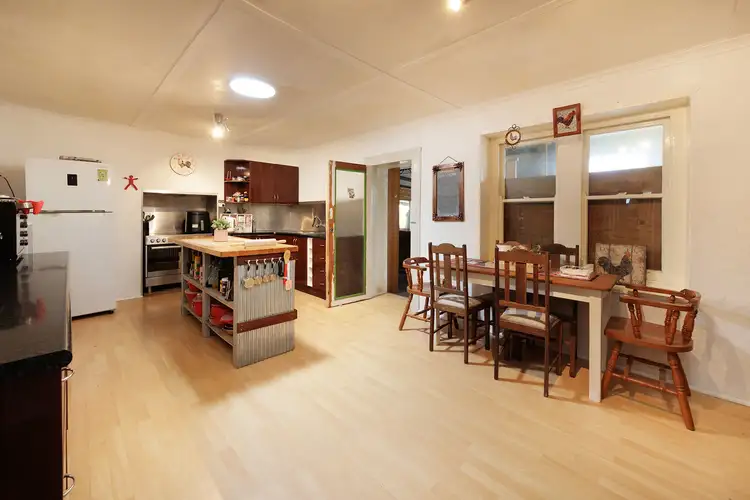 Sixth view of Homely house listing, 2 Beardmore Street, Bethanga VIC 3691